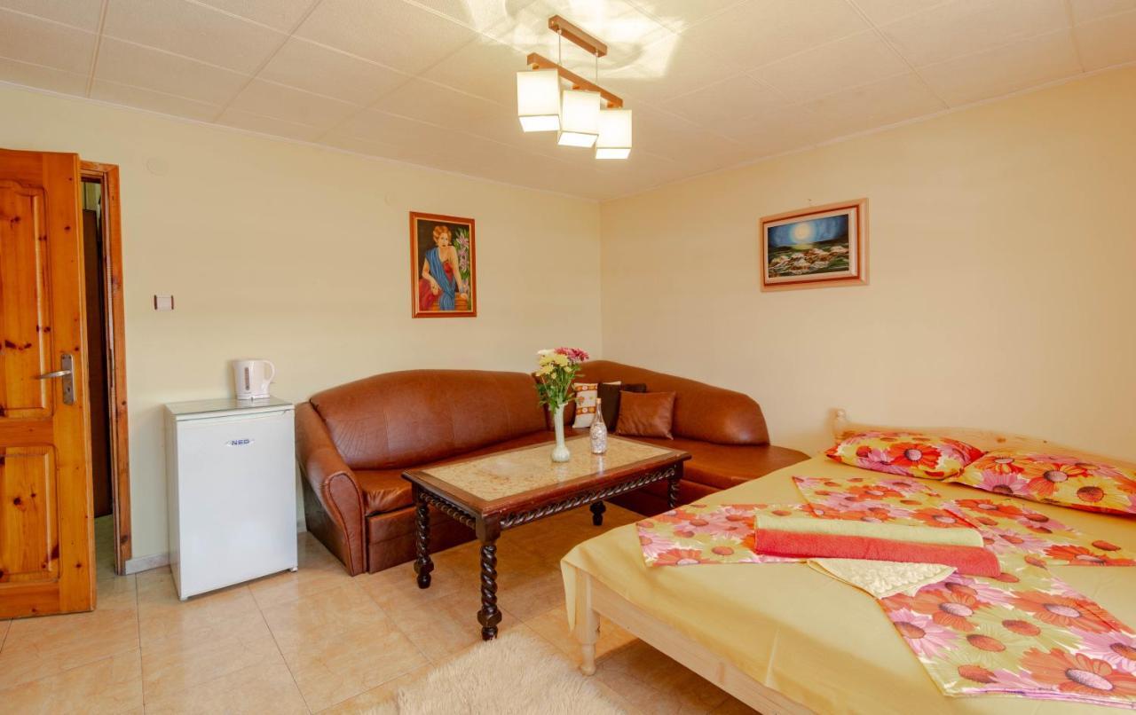 Fener Guest House Πομόριε Εξωτερικό φωτογραφία