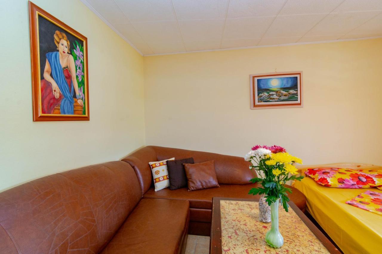 Fener Guest House Πομόριε Εξωτερικό φωτογραφία